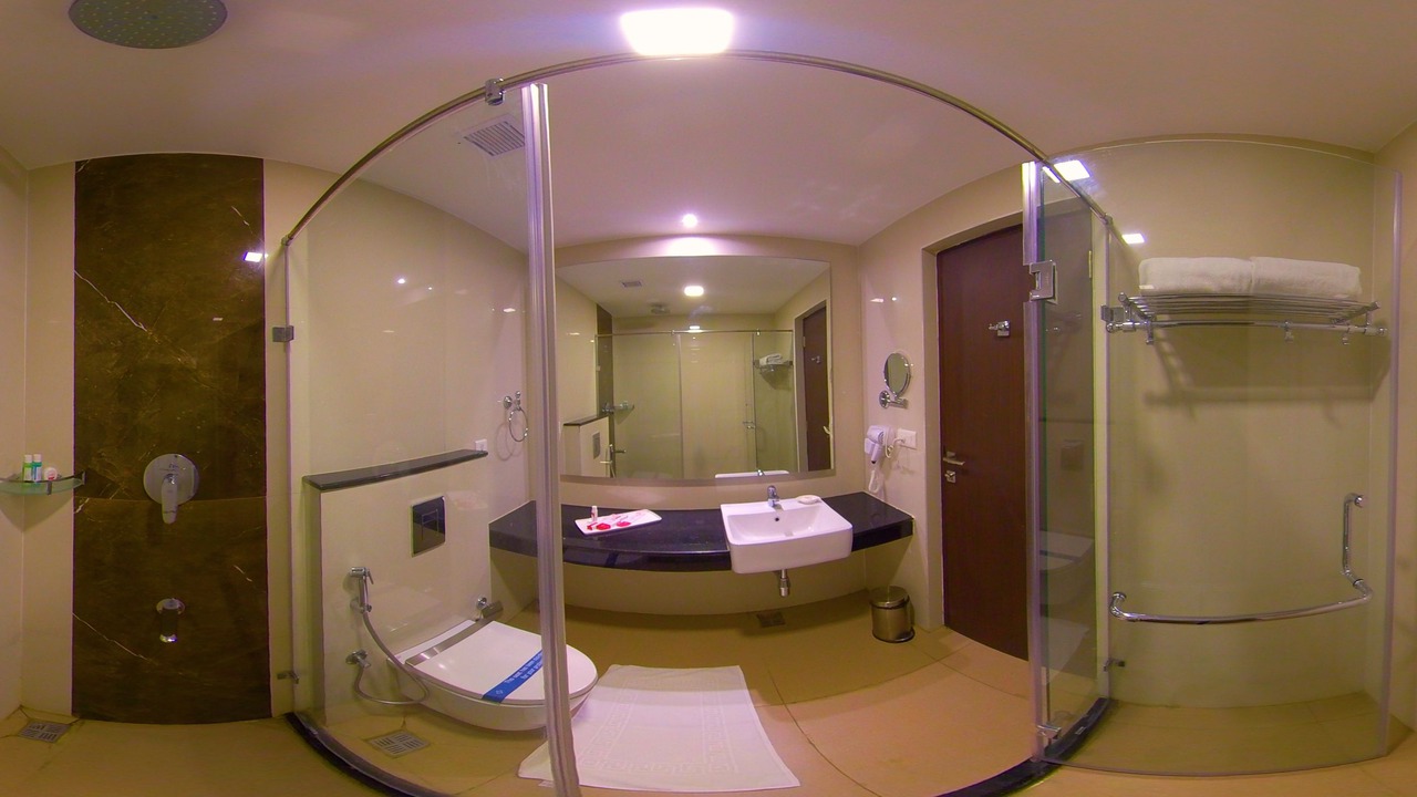 Photo of Bathroom in Tiruchirappalli