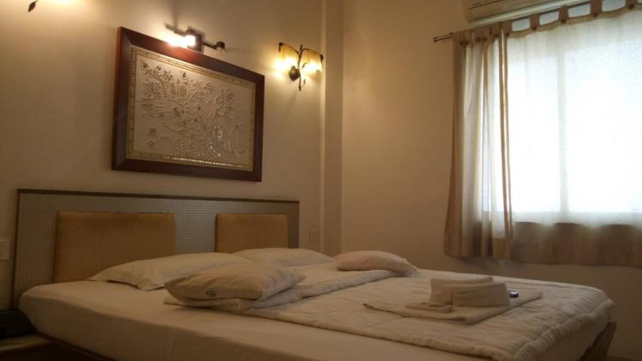 Photo of Bedroom in Mundra