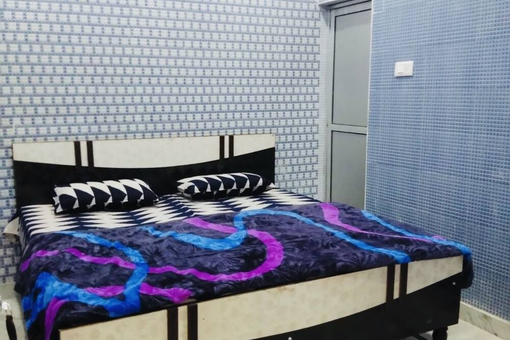 Photo of Bedroom in Roorkee