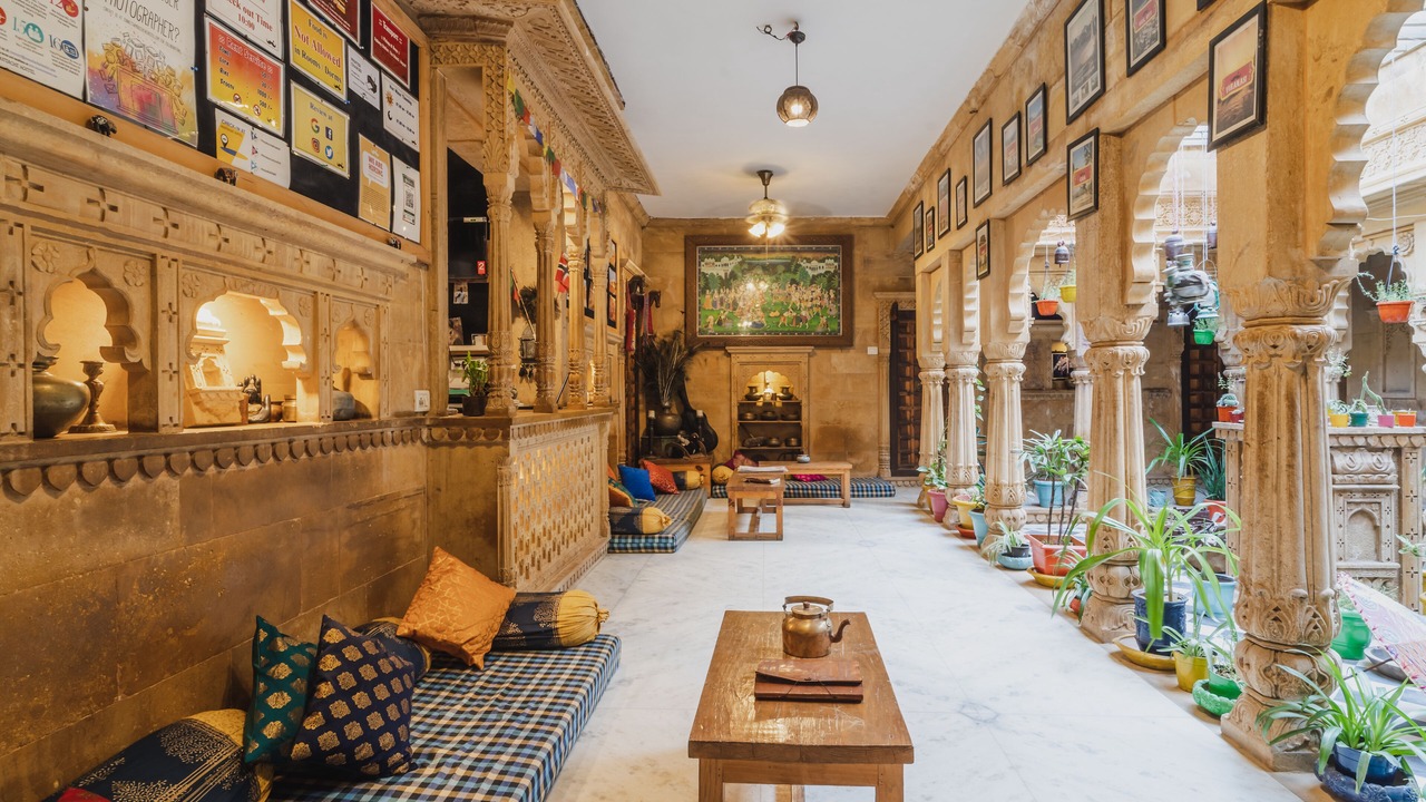 Photo of Livingroom in Amar Sagar Pol
