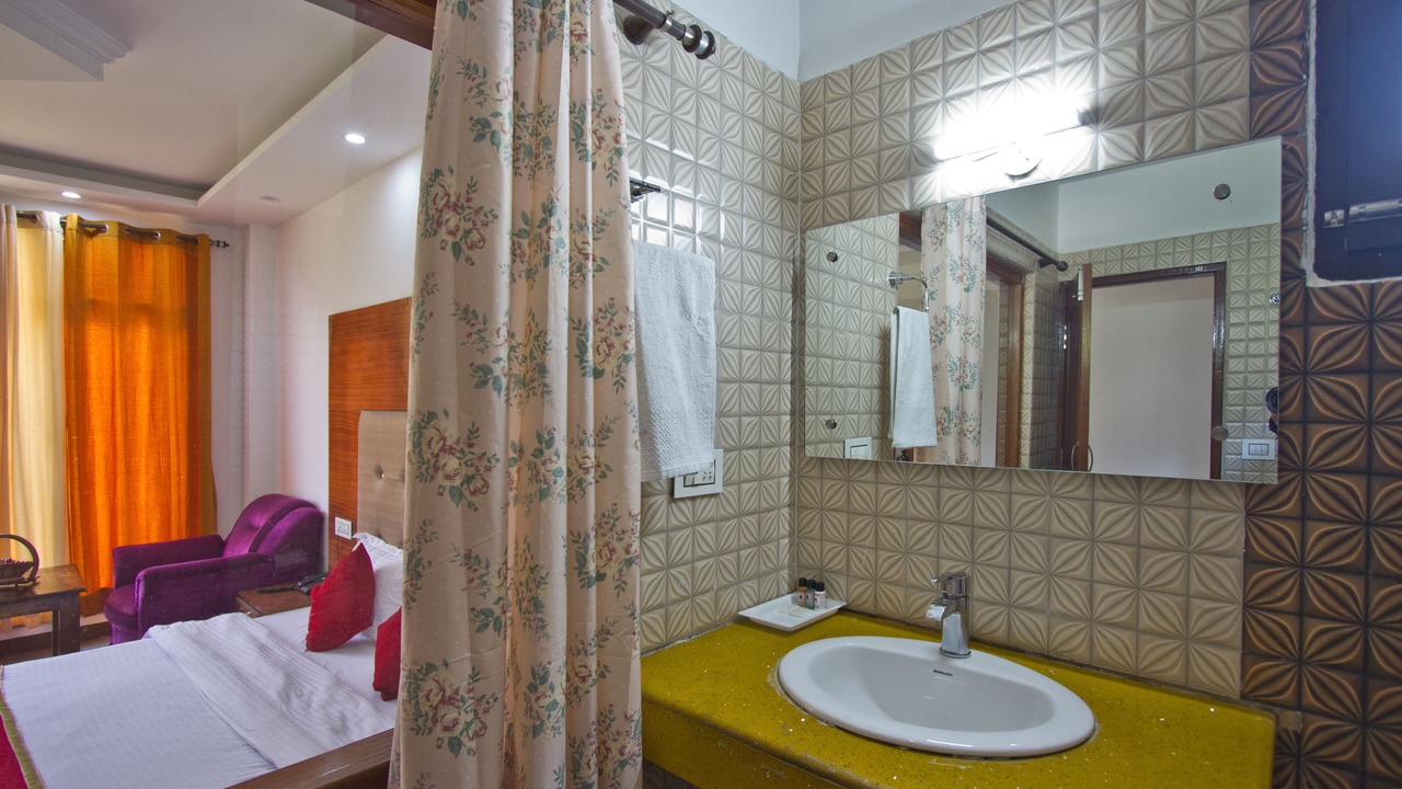 Photo of Bathroom in Jagatsukh