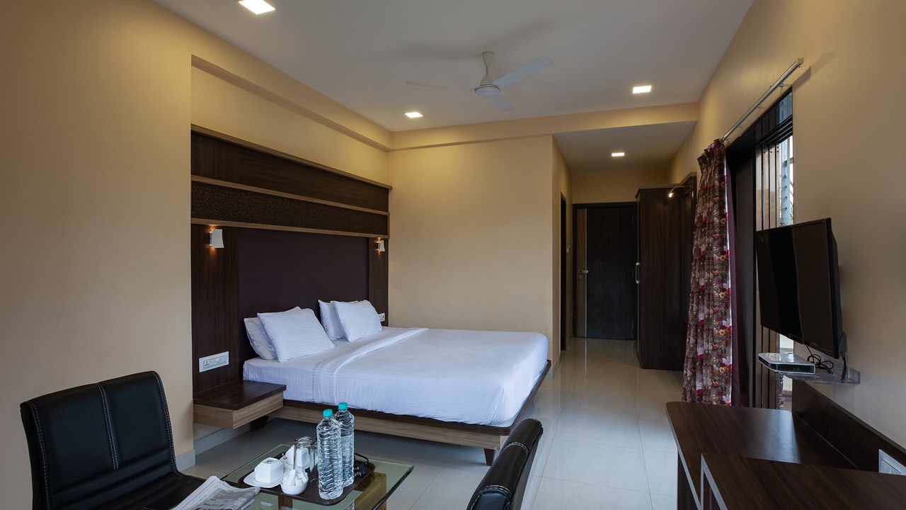 Photo of Bedroom in Lonavala