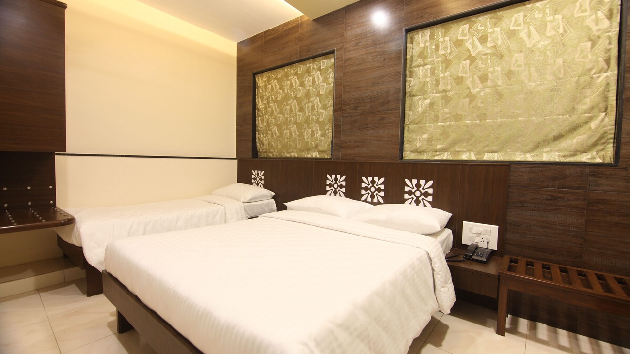 Photo of Bedroom in Dadar East