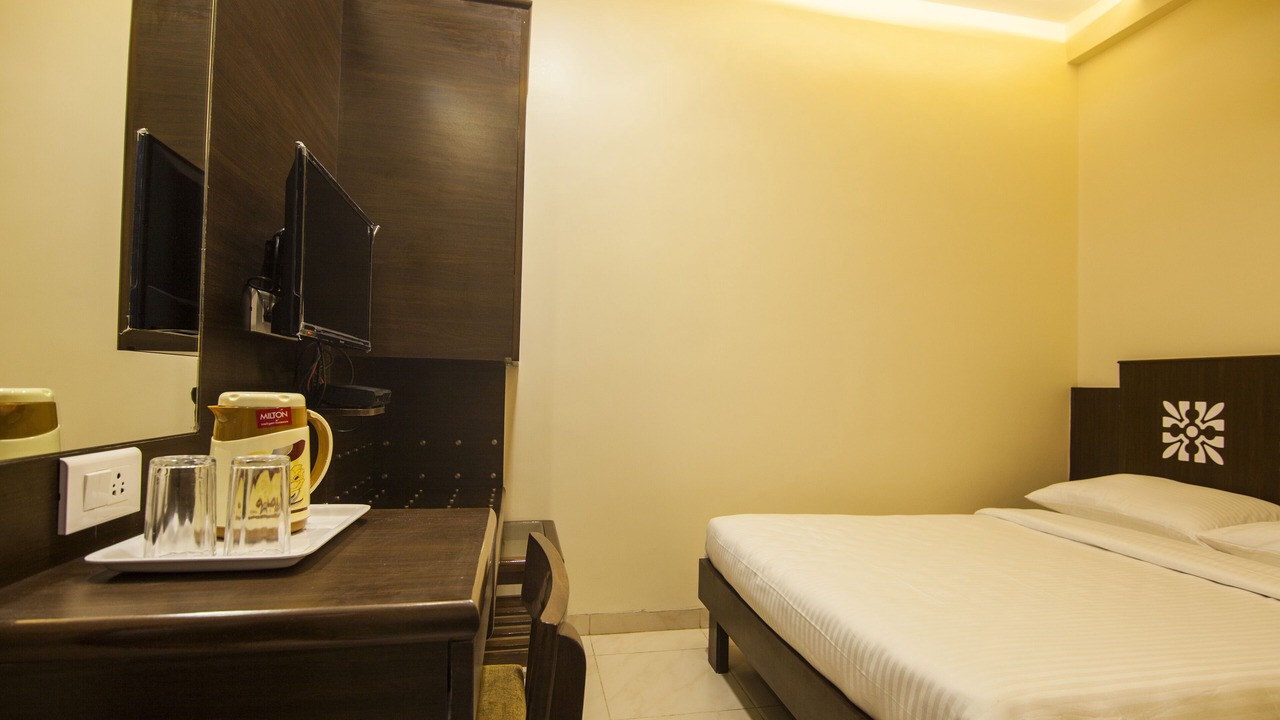 Photo of Bedroom in Dadar East