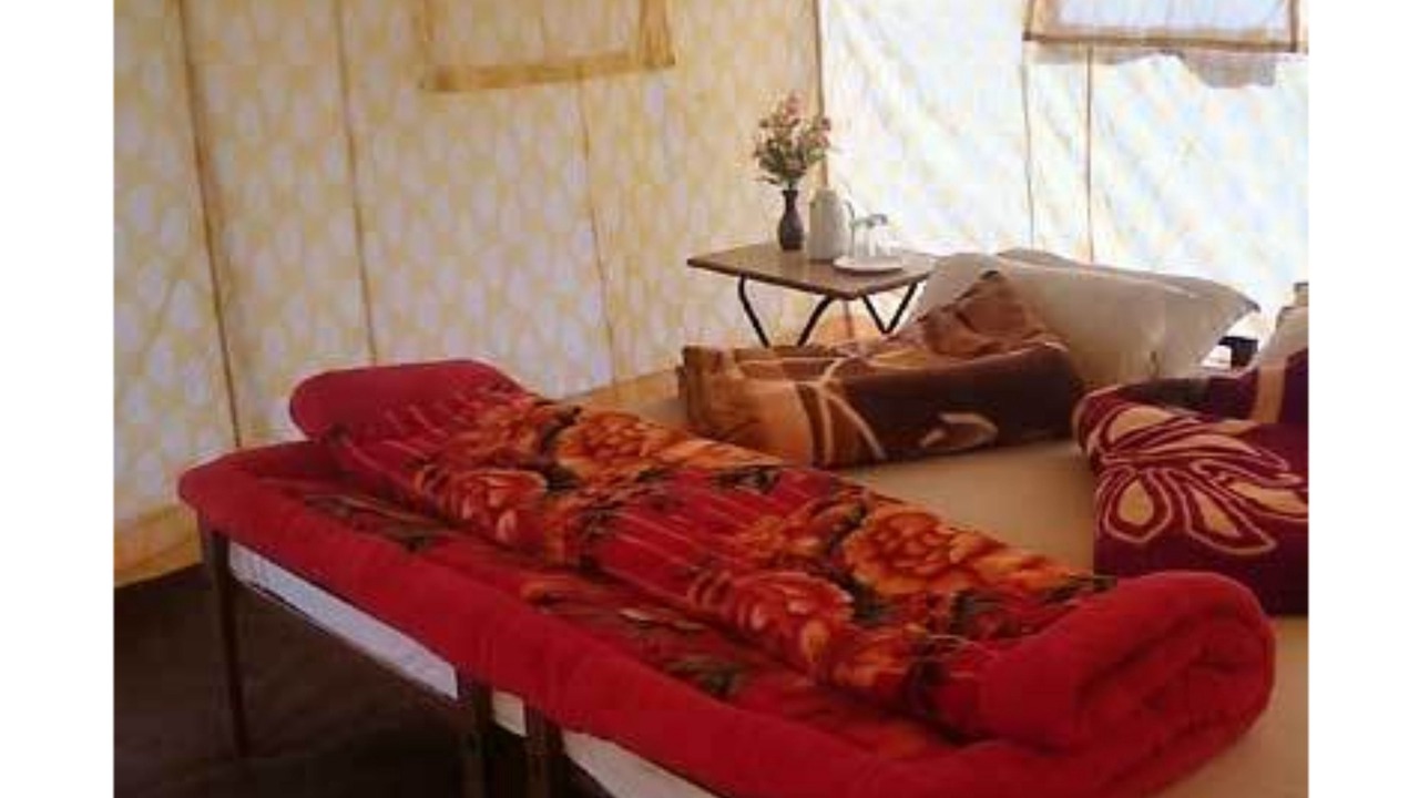 Photo of Livingroom in Sarchu