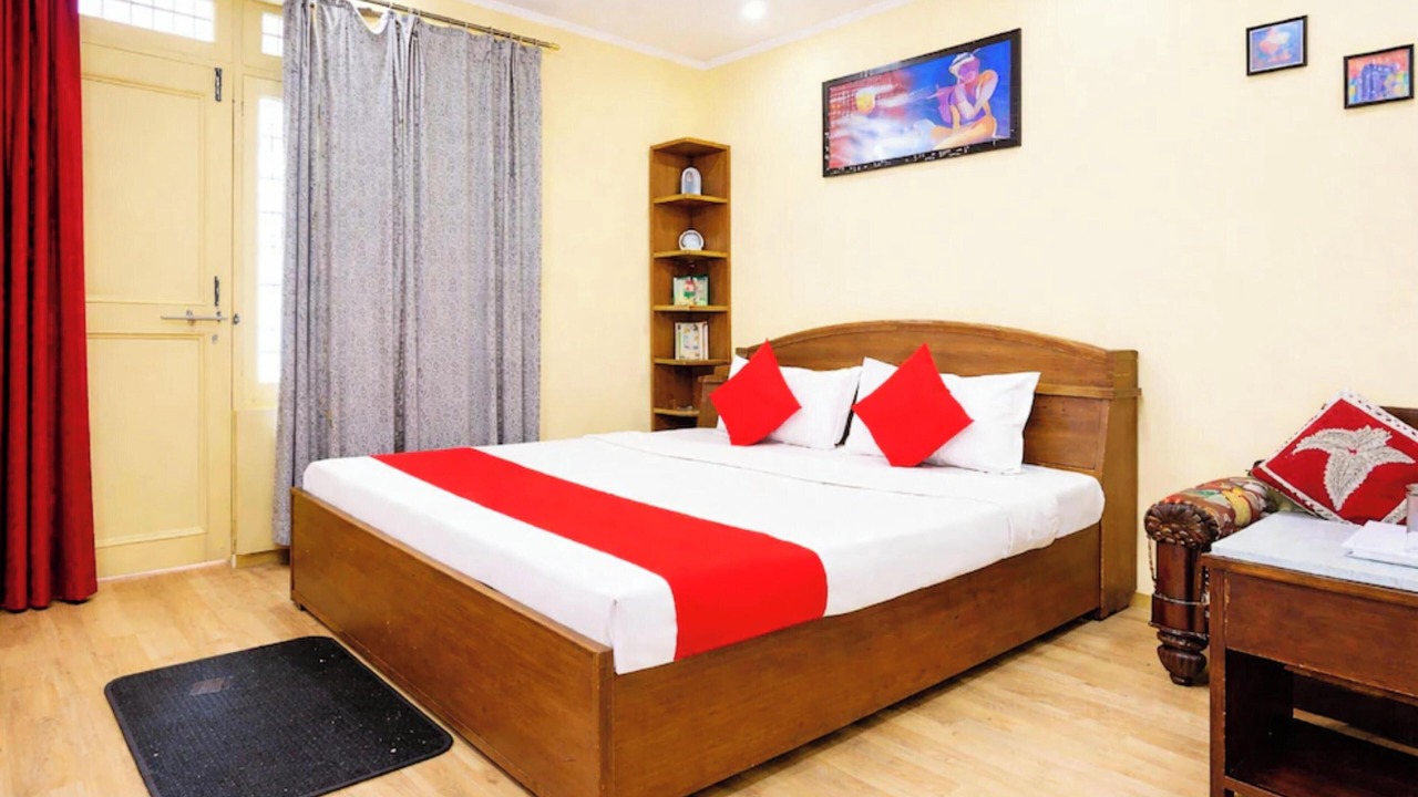 Photo of Bedroom in Nainital