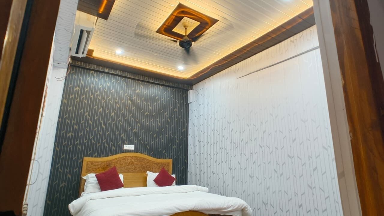 Photo of Bedroom in Indira Nagar