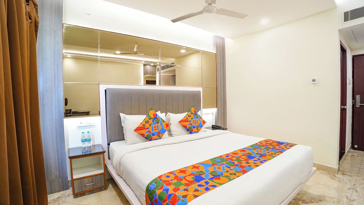 Photo of Bedroom in Kelambakkam