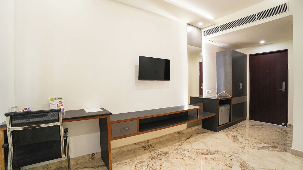 Photo of Bedroom in Kelambakkam