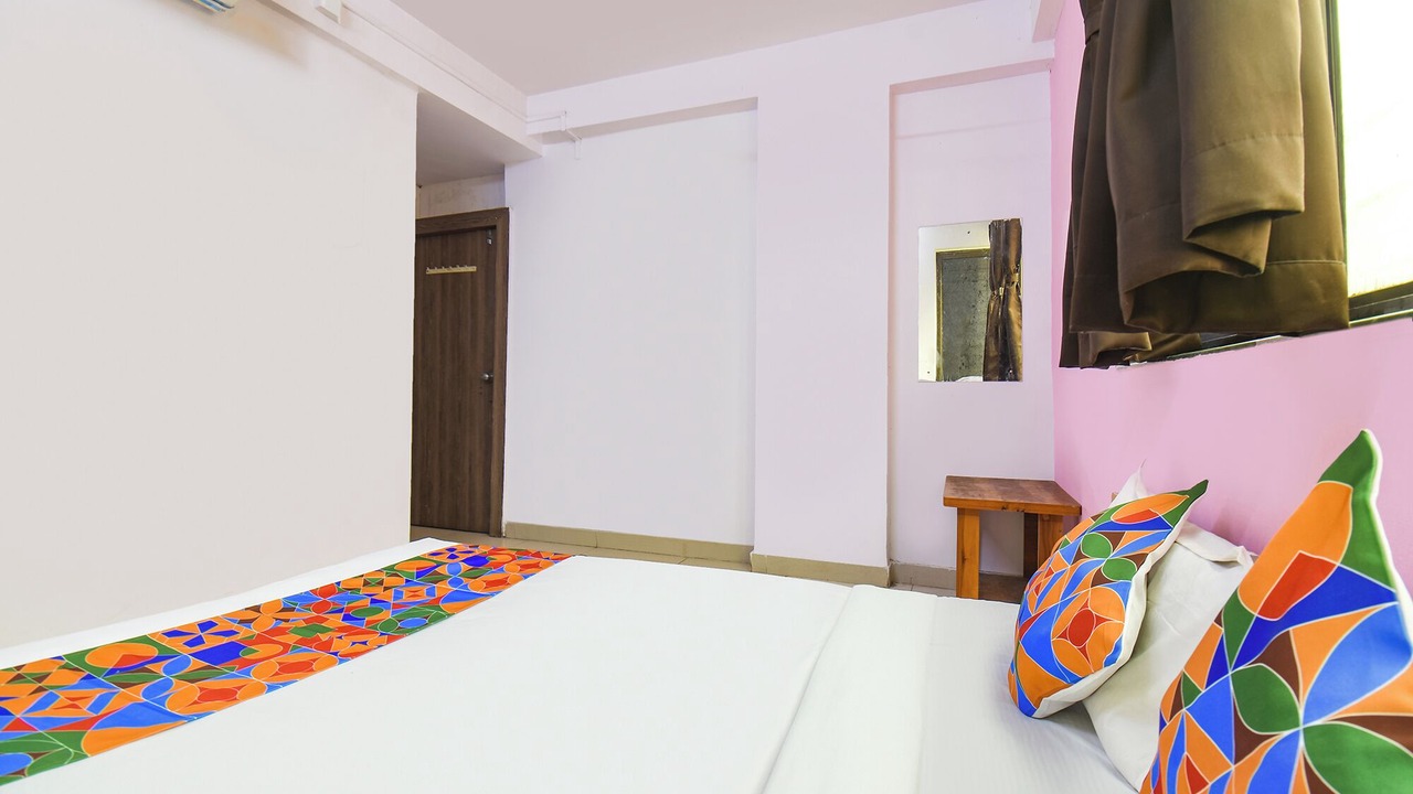 Photo of Bedroom in Hadapsar