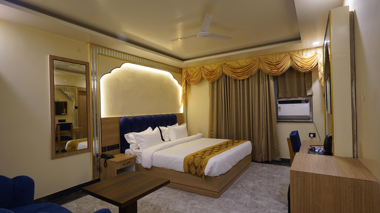 Photo of Bedroom in Danapur