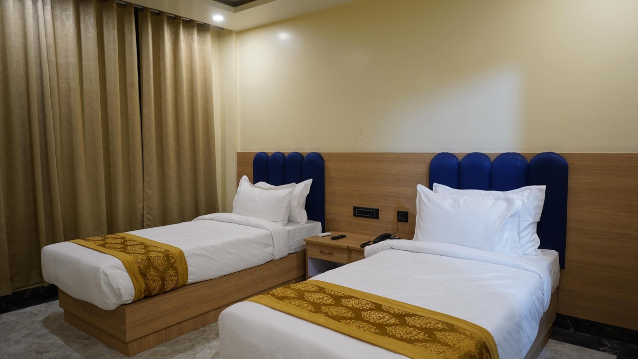 Photo of Bedroom in Danapur
