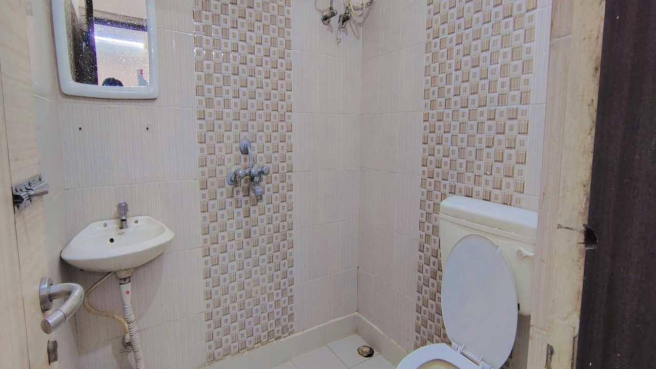 Photo of Bathroom in South Dum Dum