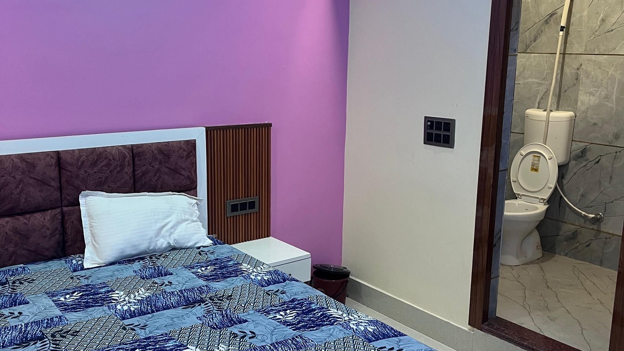 Photo of Bedroom in Sasaram