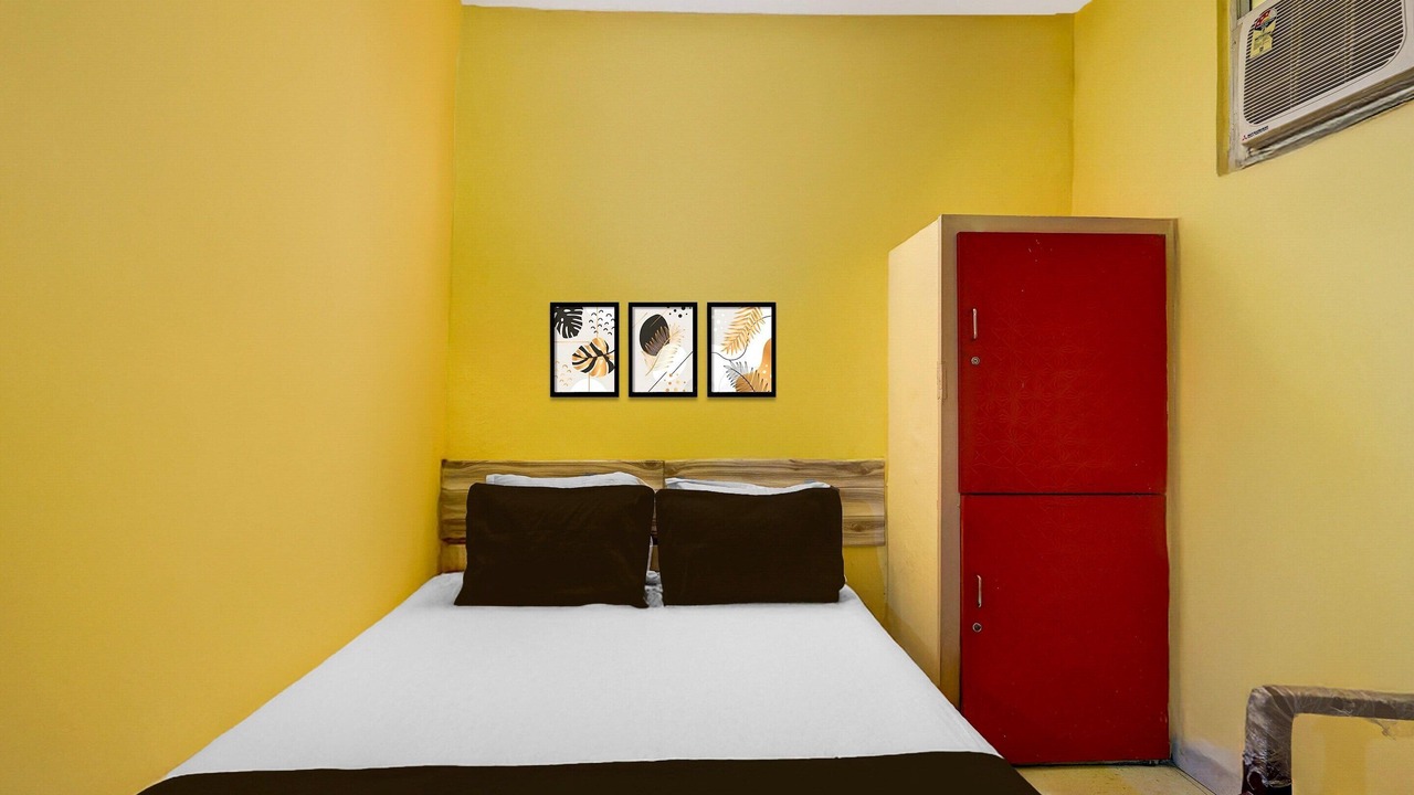 Photo of Bedroom in Egmore