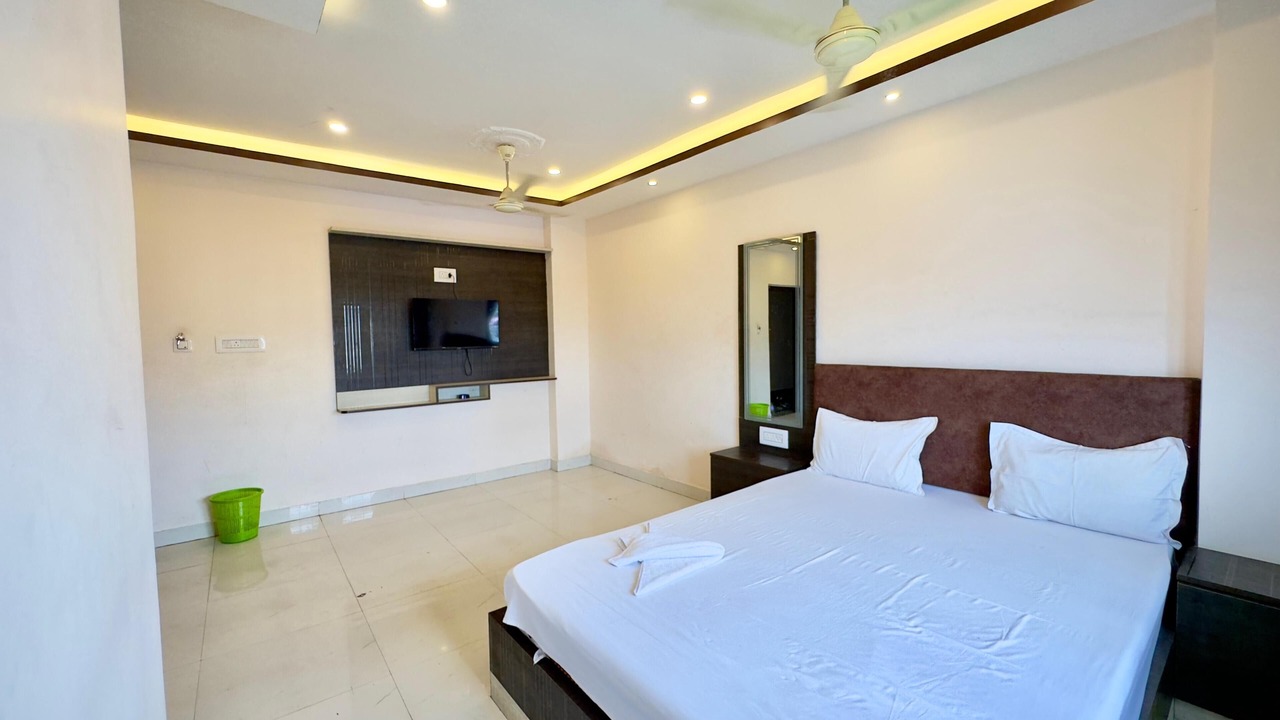 Photo of Bedroom in Dumdum