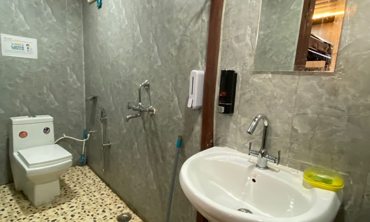 Photo of Bathroom in Sakalana Range