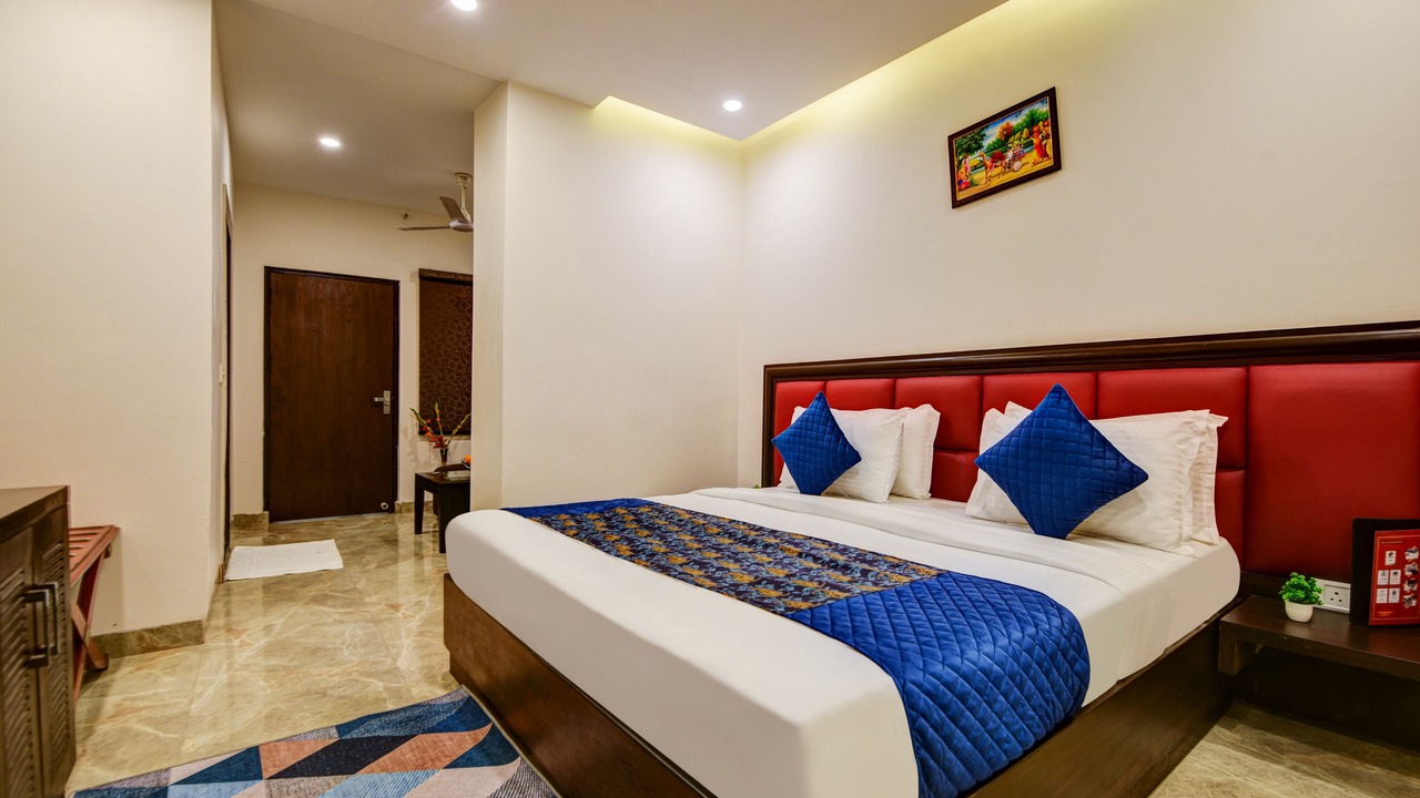 Photo of Bedroom in Mahipalpur