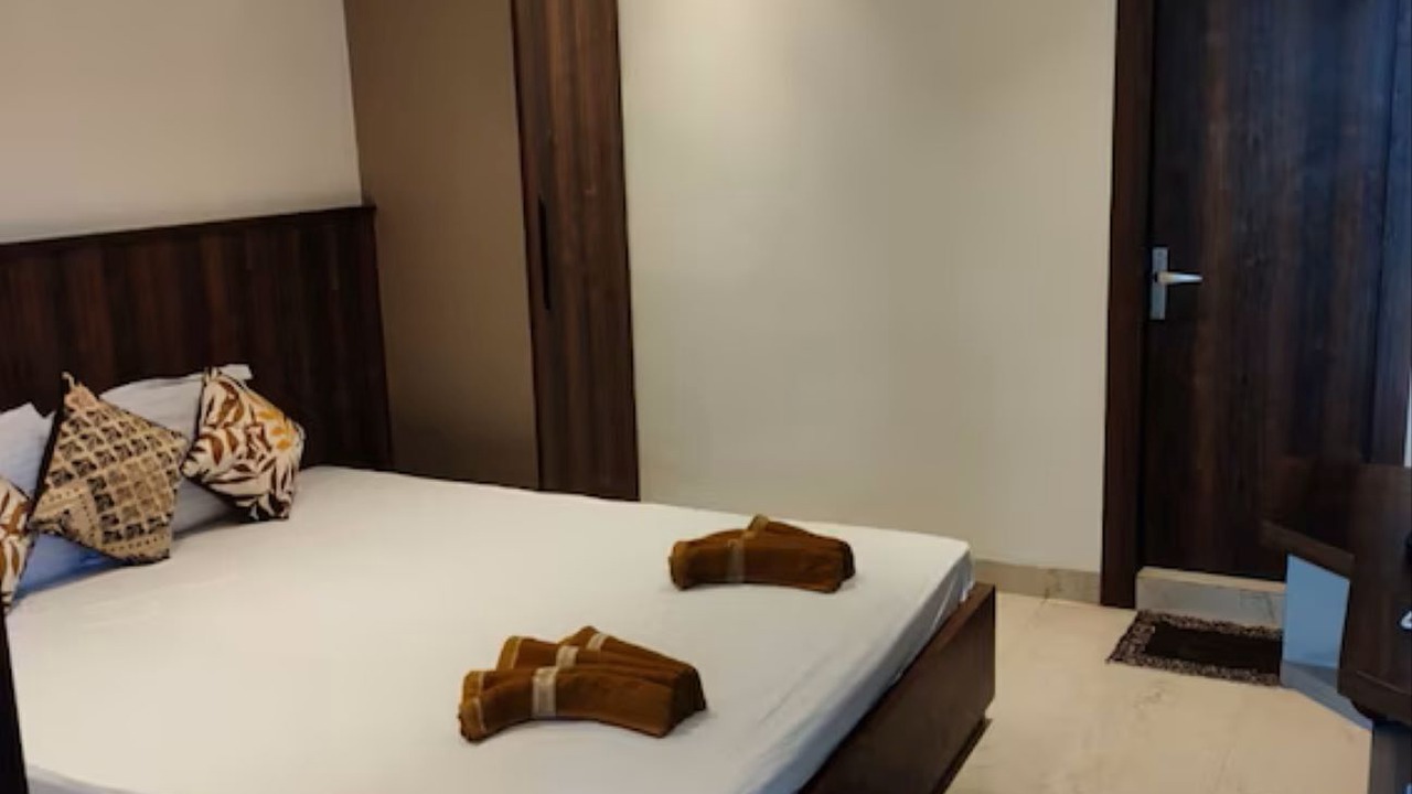 Photo of Bedroom in Medinipur