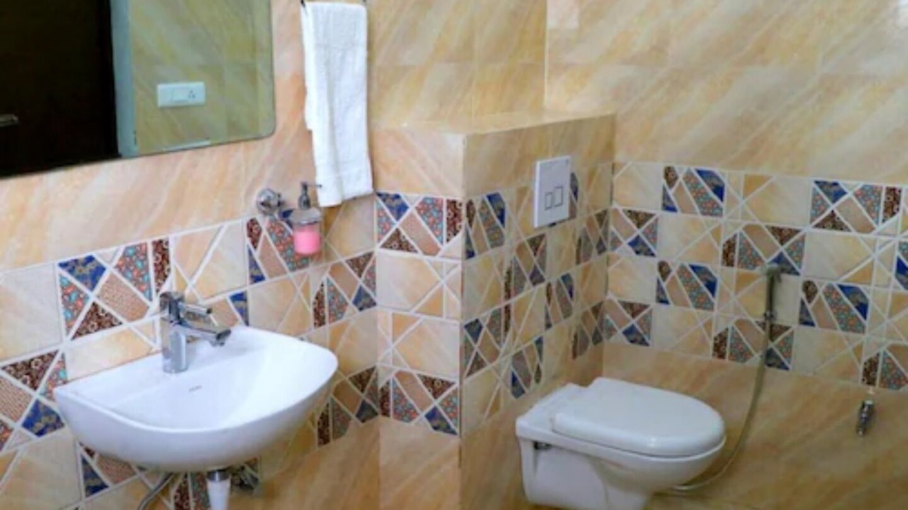 Photo of Bathroom in Balrampur