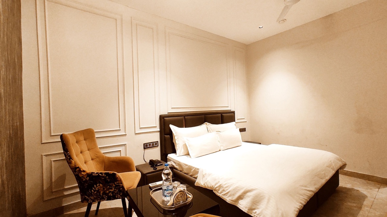 Photo of Bedroom in Khanna