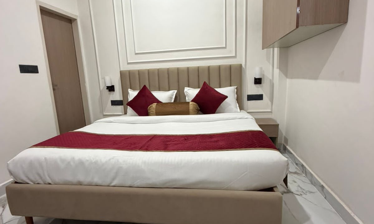 Photo of Bedroom in Bilaspur