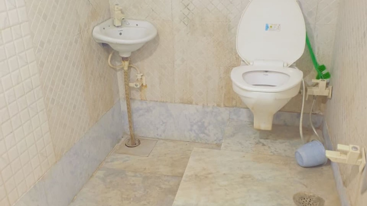 Photo of Bathroom in Vrindavan