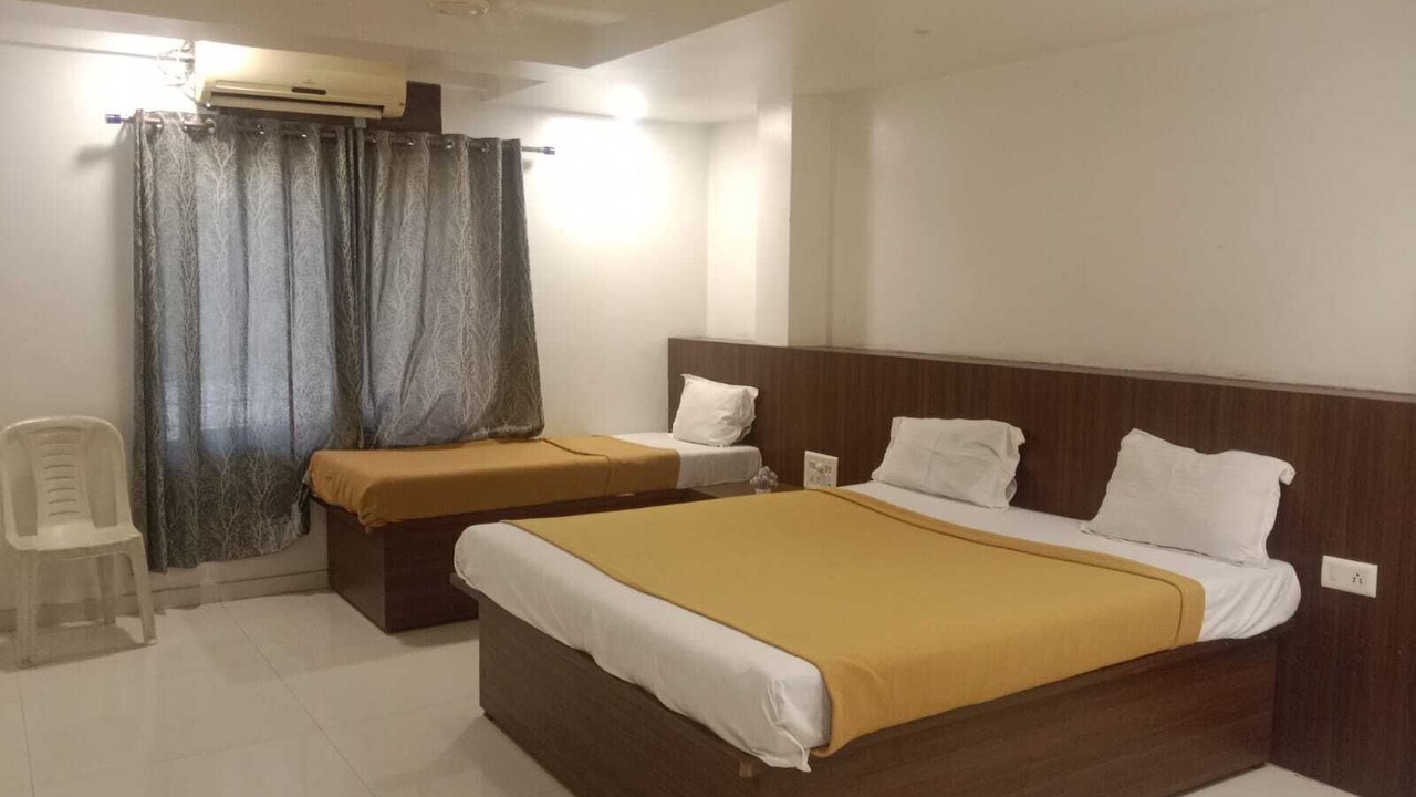 Photo of Bedroom in Shirdi