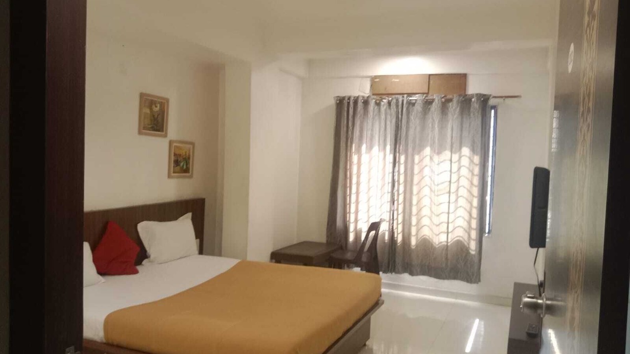 Photo of Bedroom in Shirdi