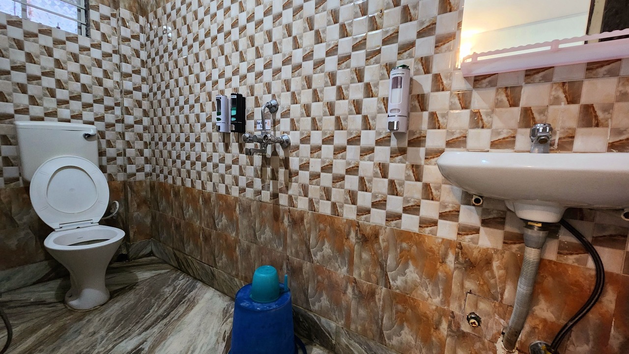 Photo of Bathroom in Santiniketan