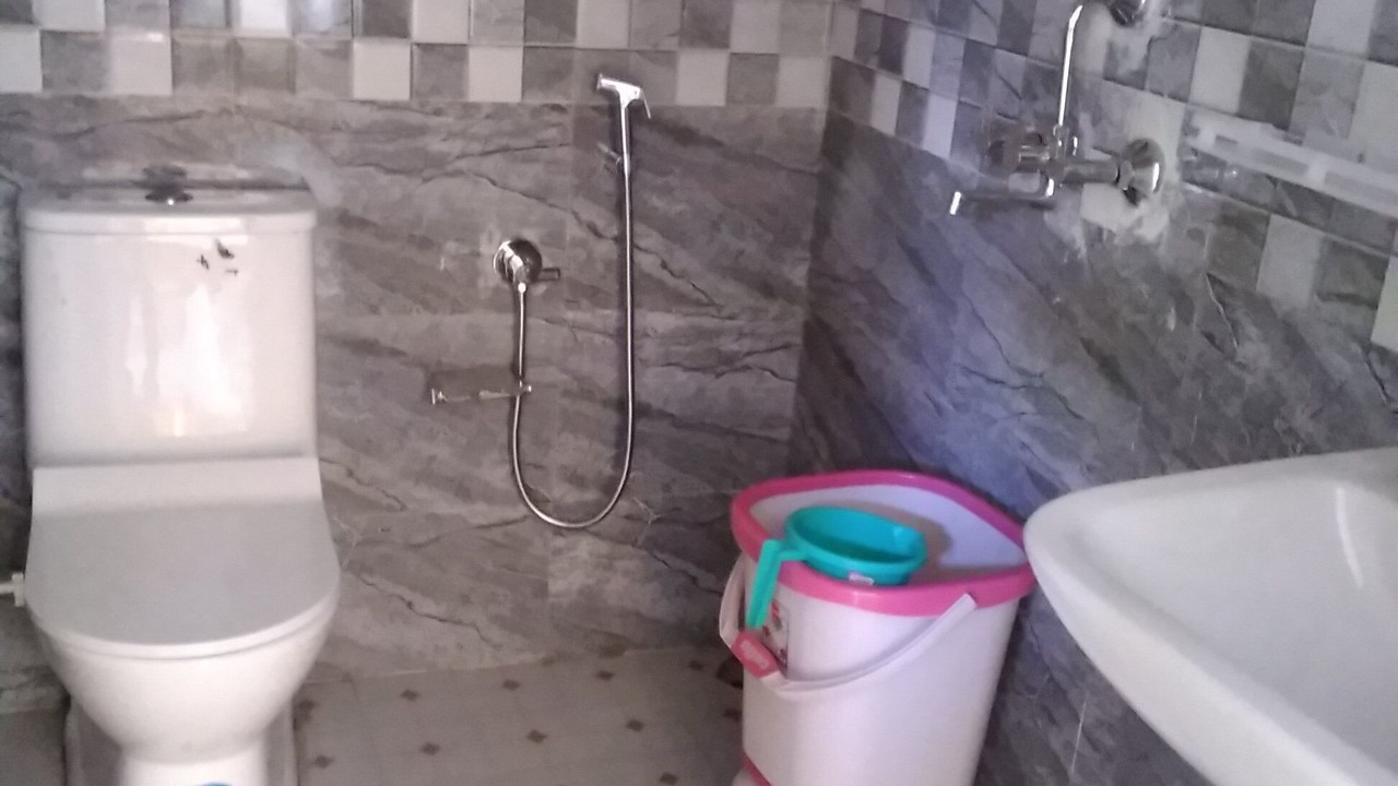 Photo of Bathroom in Kanatal