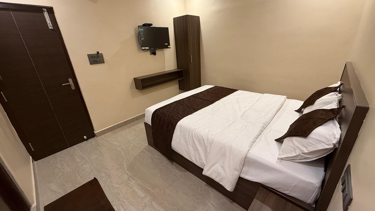 Photo of Bedroom in Kanchipuram