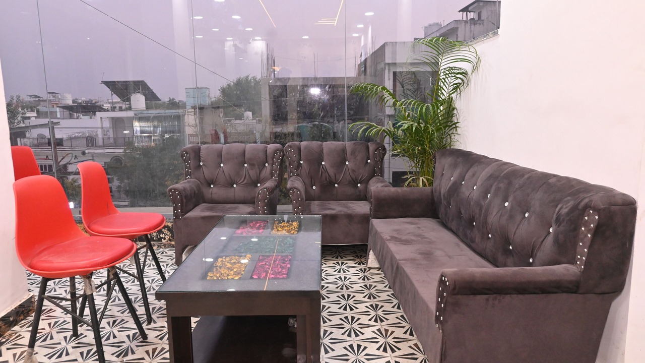 Photo of Outdoor in Sikandra