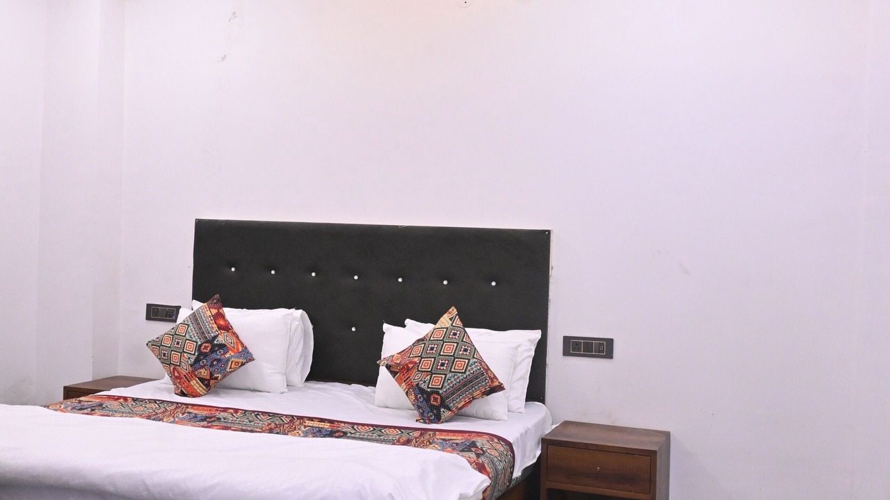 Photo of Bedroom in Sikandra