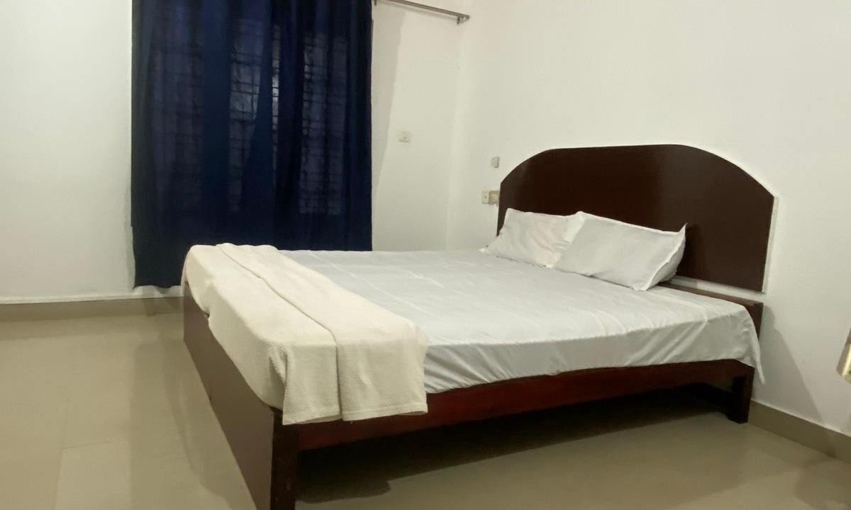 Photo of Bedroom in Thampanoor