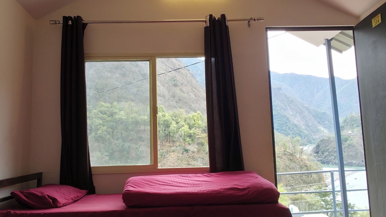 Photo of Bedroom in Dhunar Gaon