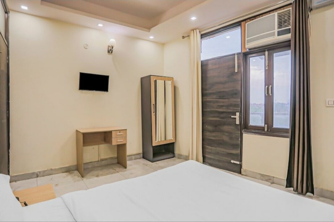 Photo of Bedroom in Govindpuri