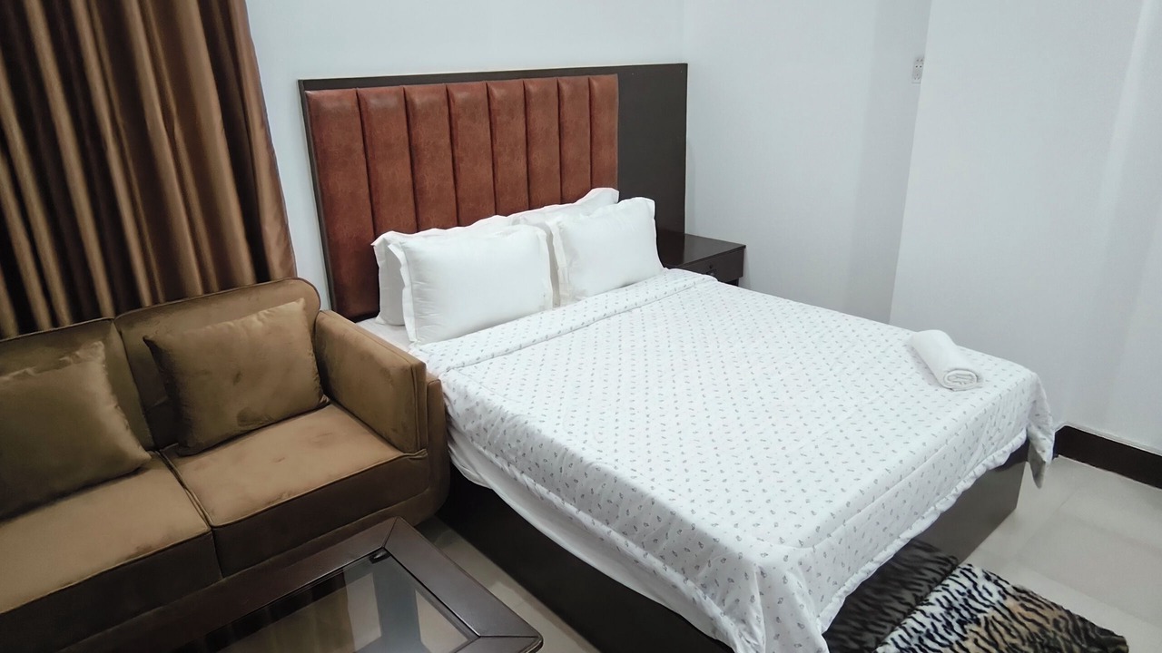 Photo of Bedroom in Banani