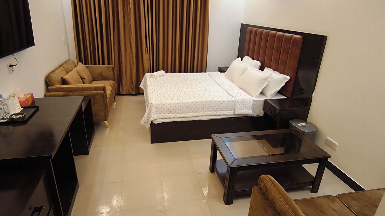 Photo of Bedroom in Banani