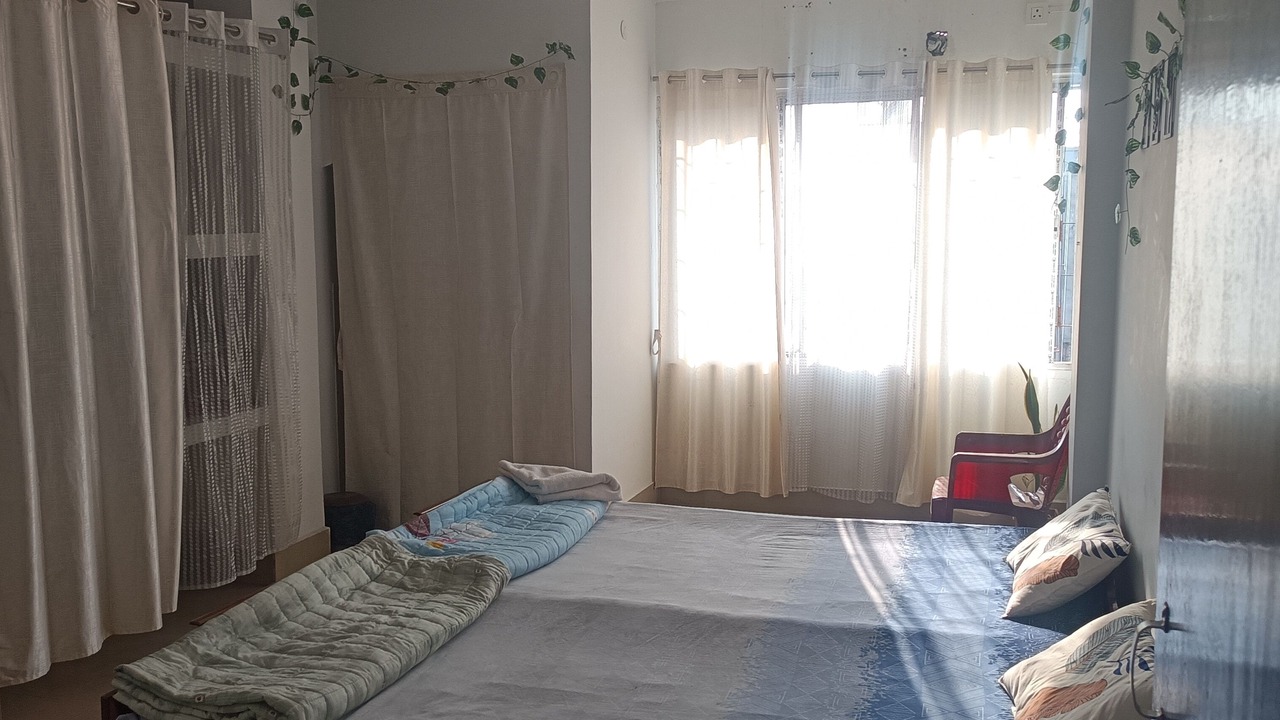 Photo of Bedroom in Sualkuchi