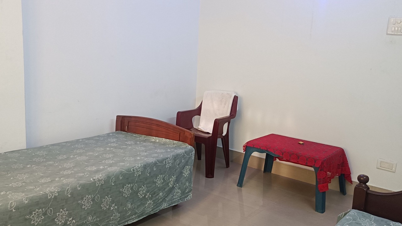 Photo of Bedroom in Sualkuchi