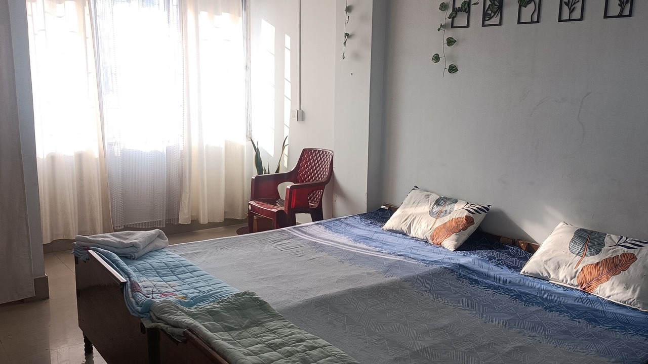 Photo of Bedroom in Sualkuchi