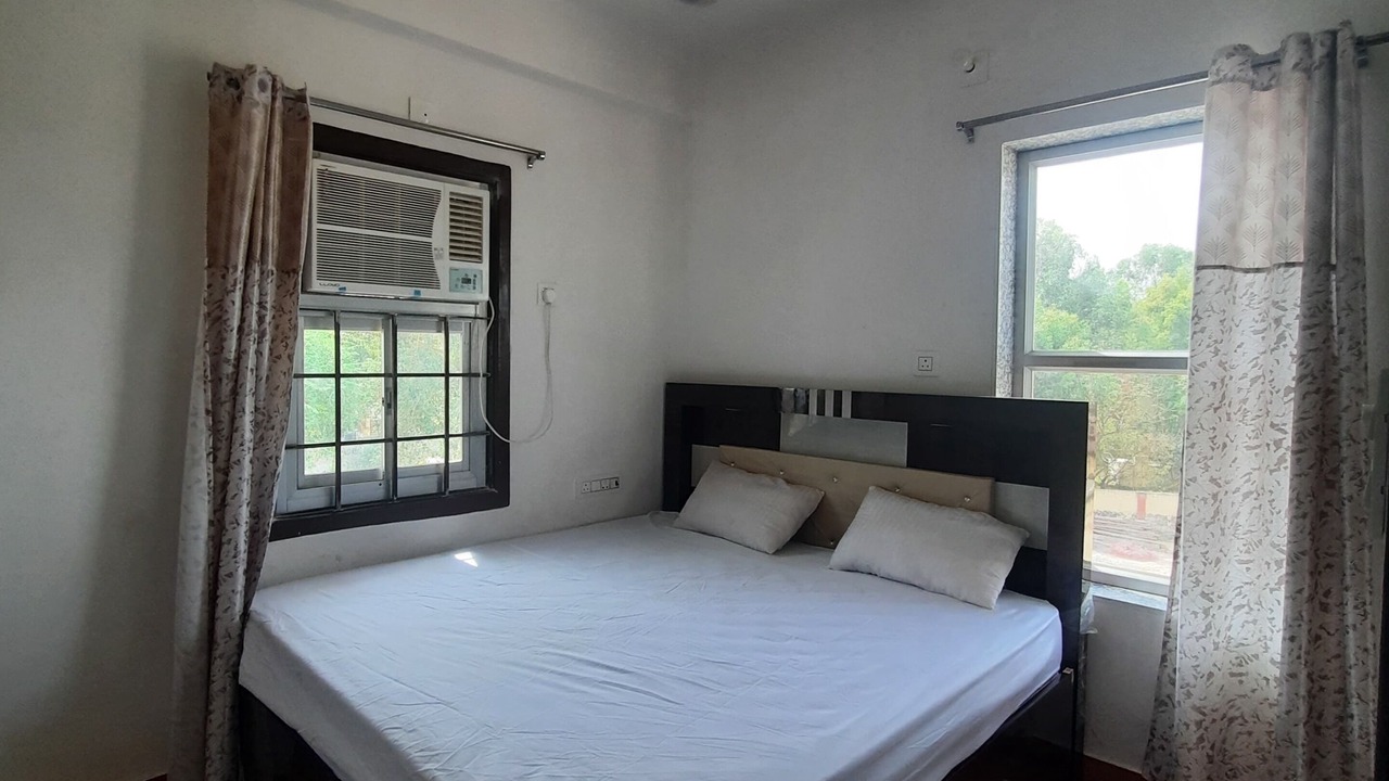 Photo of Bedroom in Deshnoke