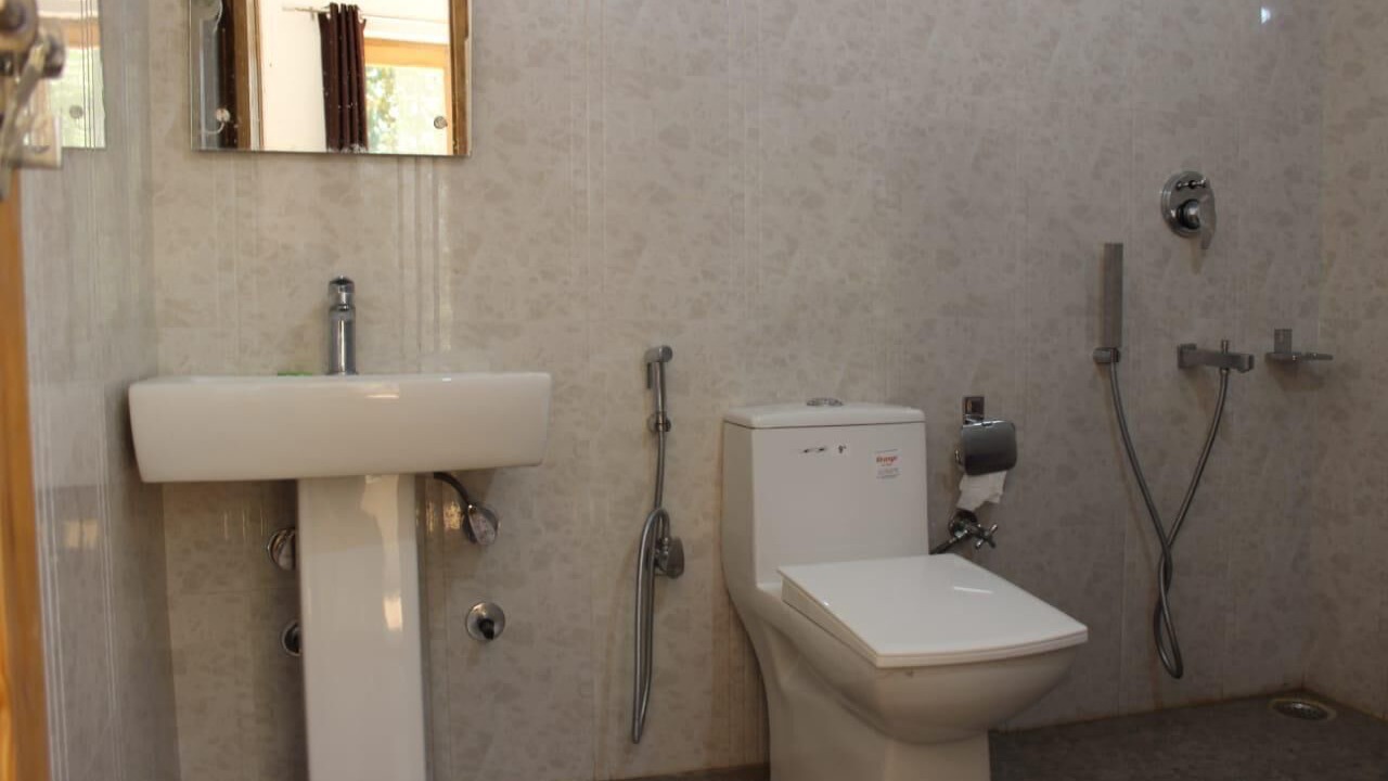 Photo of Bathroom in Hunder