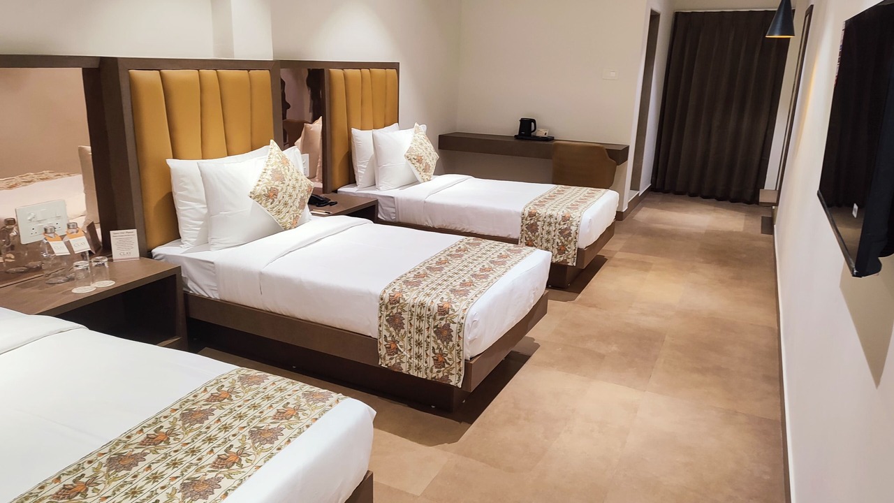 Photo of Bedroom in Mundra