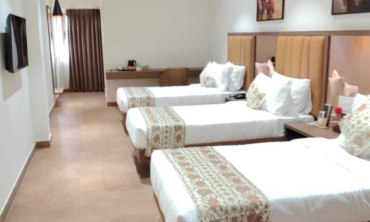 Photo of Bedroom in Mundra