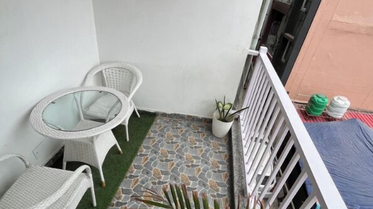 Photo of Patio Balcony in Tapovan