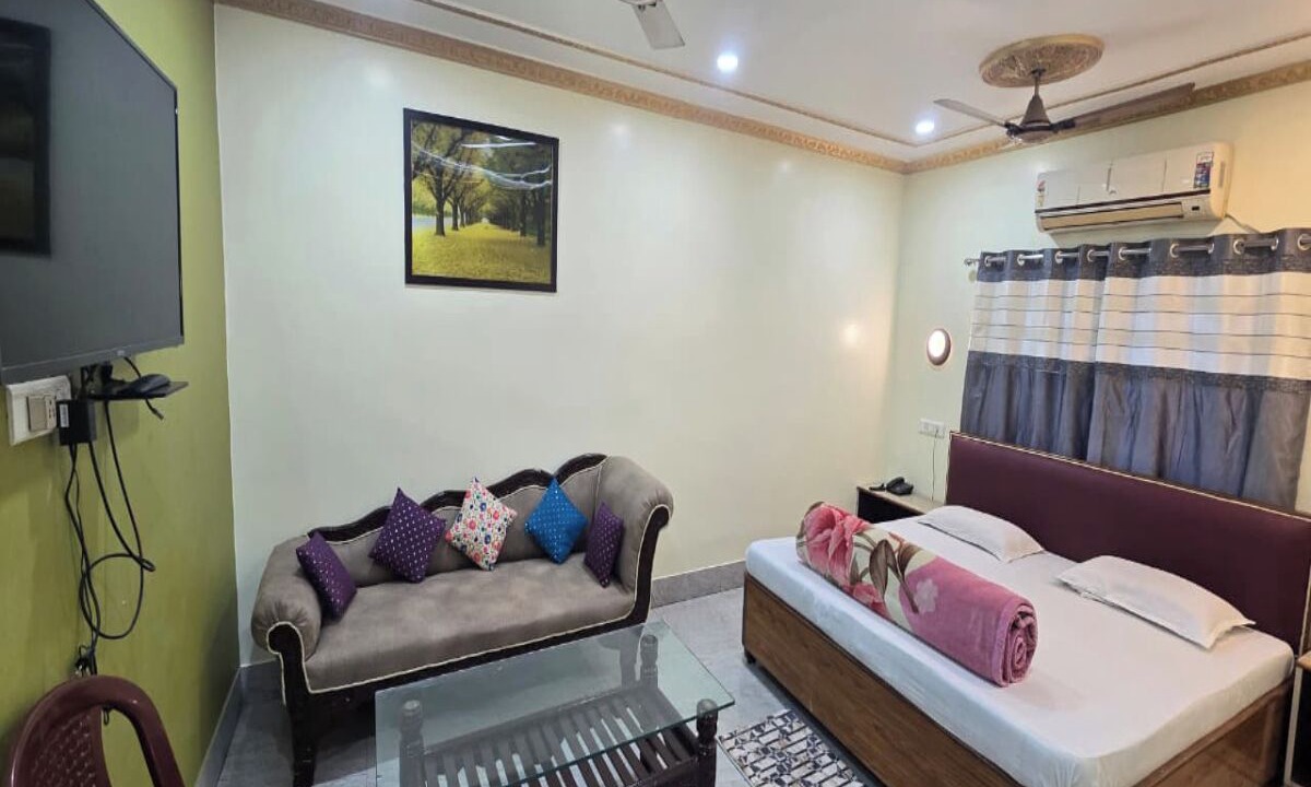 Photo of Bedroom in Tezpur
