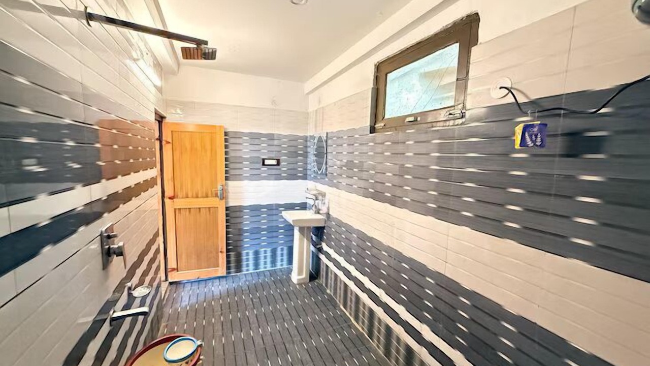 Photo of Bathroom in Tosh