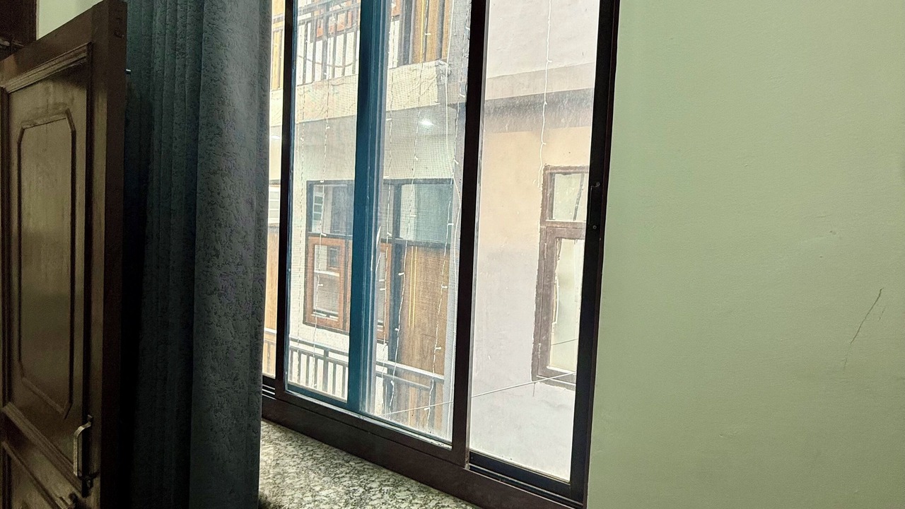 Photo of Bedroom in Tapovan